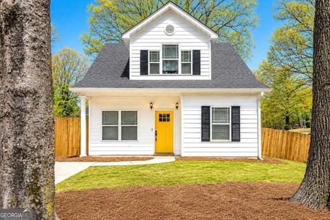 Photo of 56 Holly Road, atlanta, GA 30314 (MLS # 10803125)