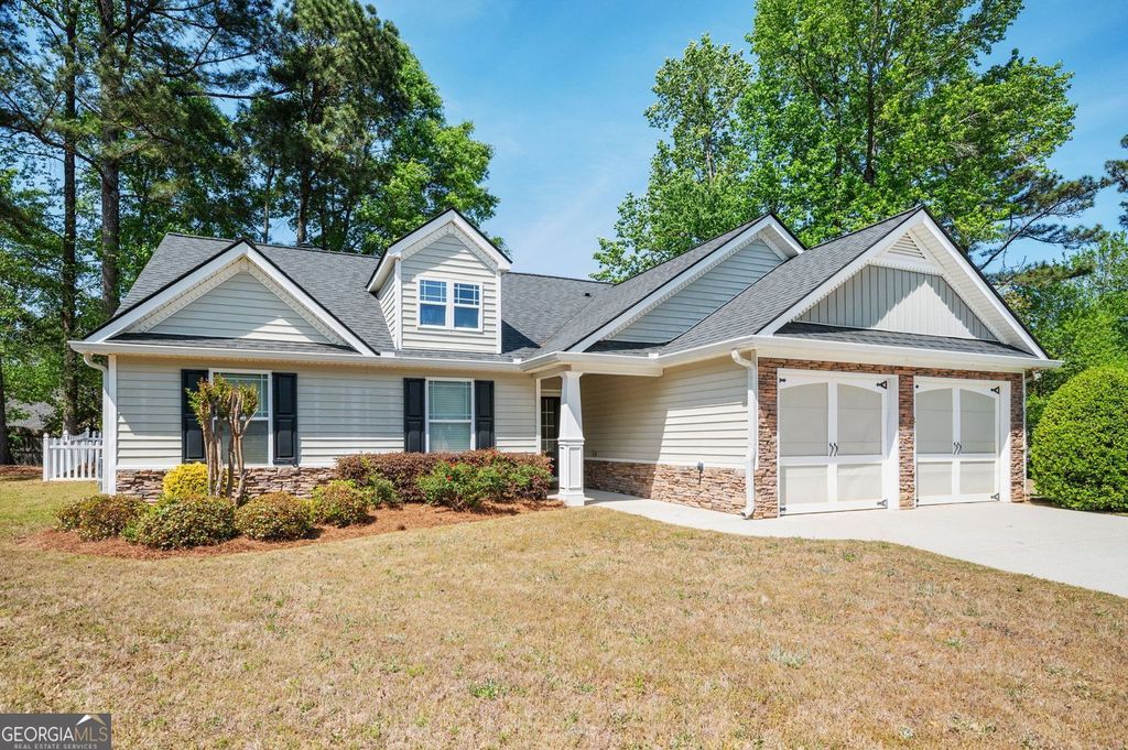 Photo of 306 Day Lily Way, Villa Rica, GA 30180 (MLS # 10735196)