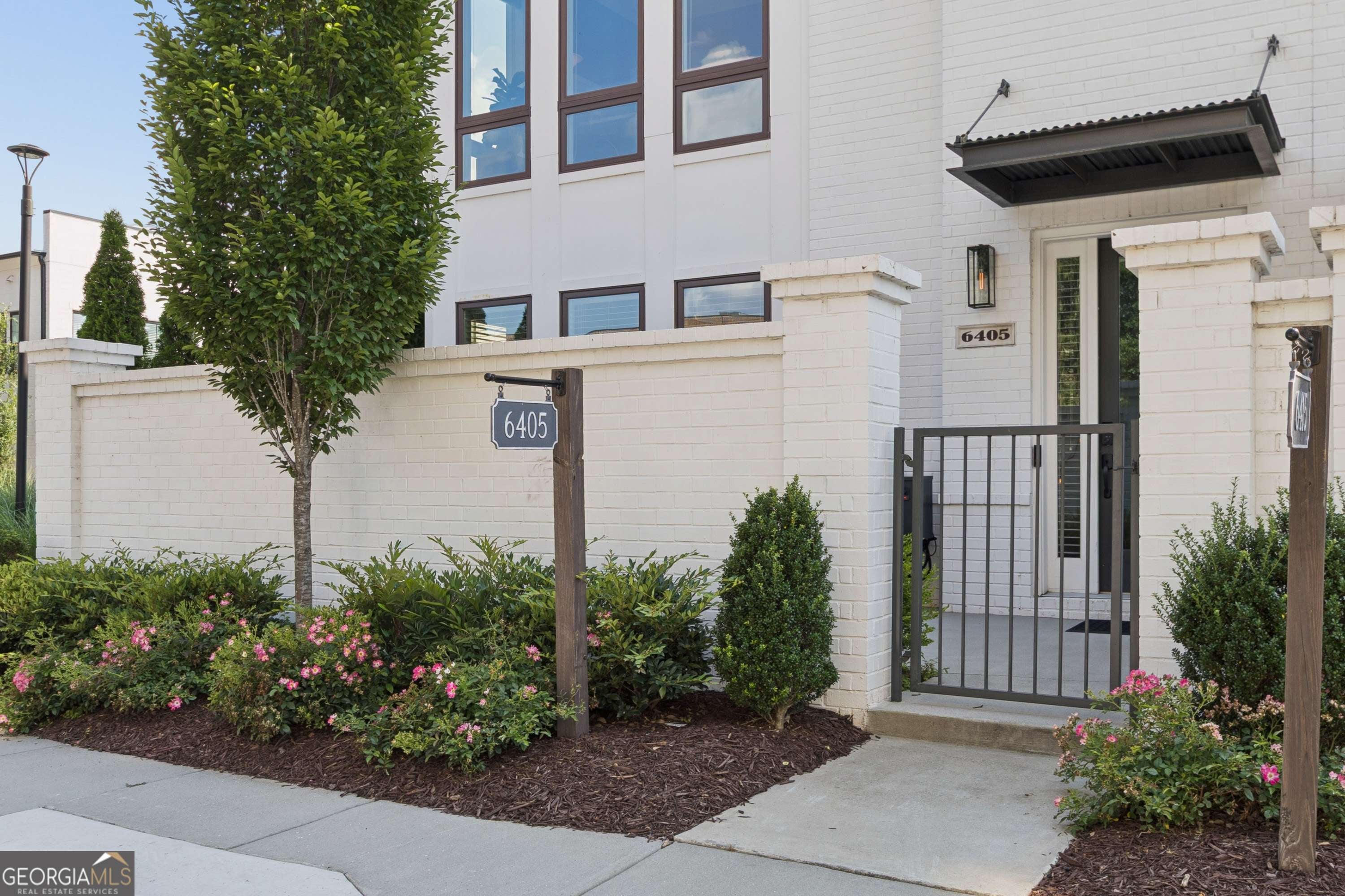 6405 Halcyon WAY