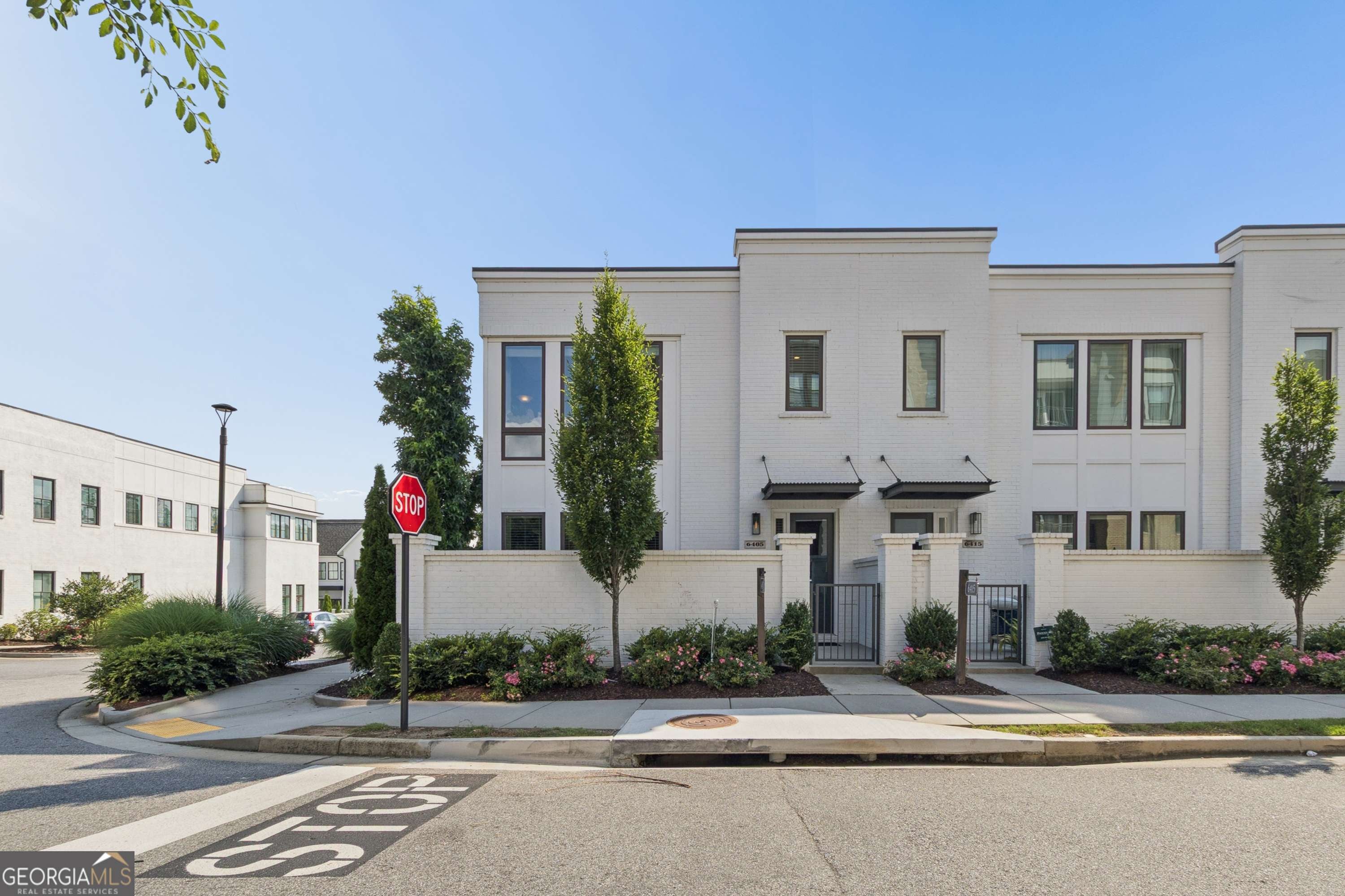 6405 Halcyon WAY