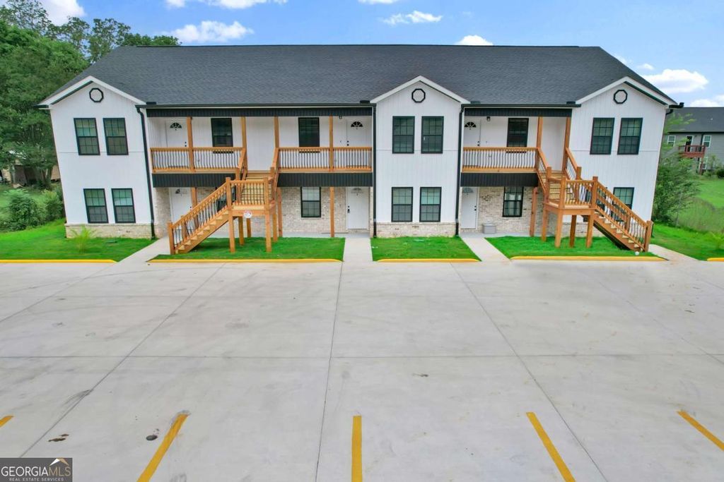 Photo of 614 Elberta Street, Fort Valley, GA 31030 (MLS # 10671021)