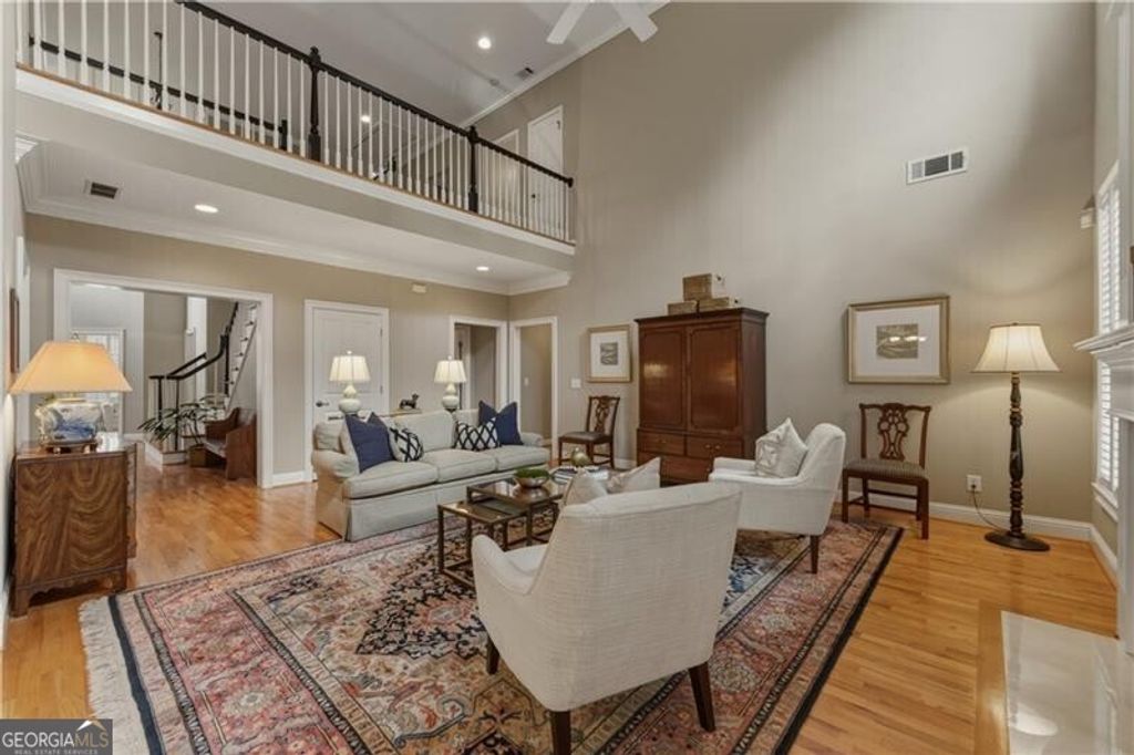 Photo of 3212 Windsor Lake Drive NE, Atlanta, GA 30319 (MLS # 10709552)