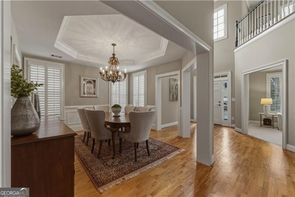 Photo of 3212 Windsor Lake Drive NE, Atlanta, GA 30319 (MLS # 10709552)