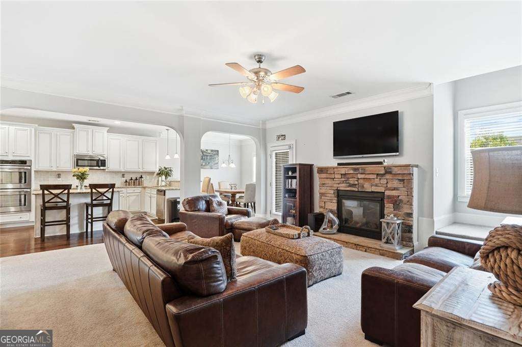 52 Lanier RDG