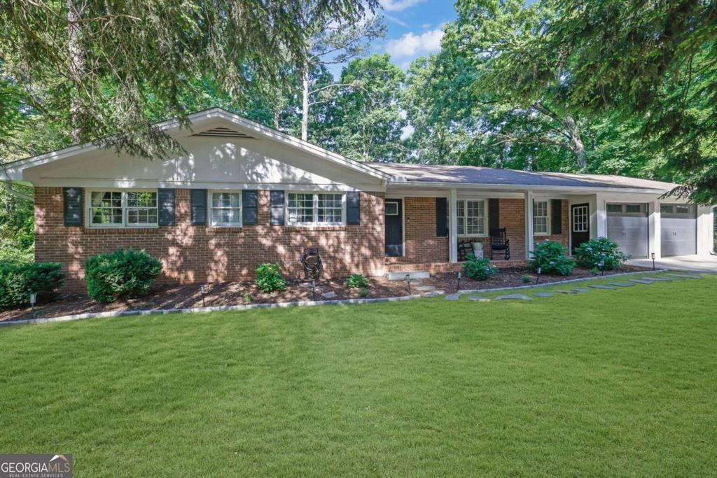 Photo of 322 Linda Drive, Tucker, GA 30084 (MLS # 10761114)