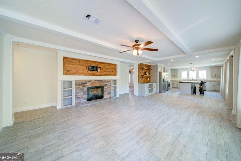 Photo of 61 Sunset Circle, Blue Ridge, GA 30513 (MLS # 10724452)