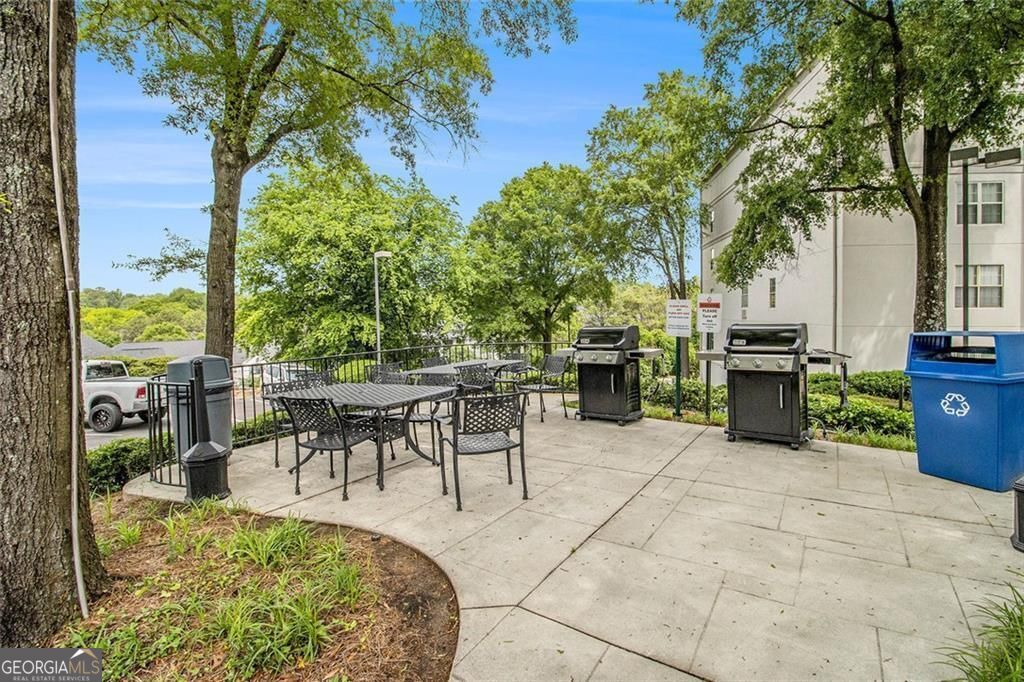 Lenox Villas - Residential