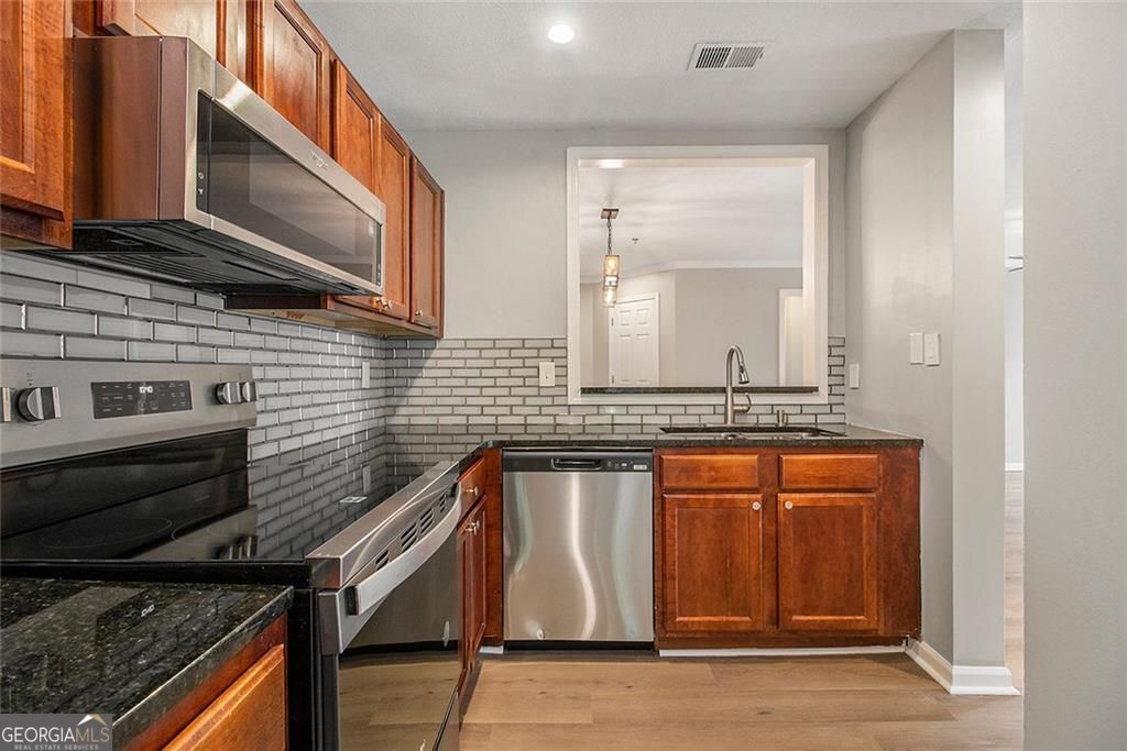 Lenox Villas - Residential