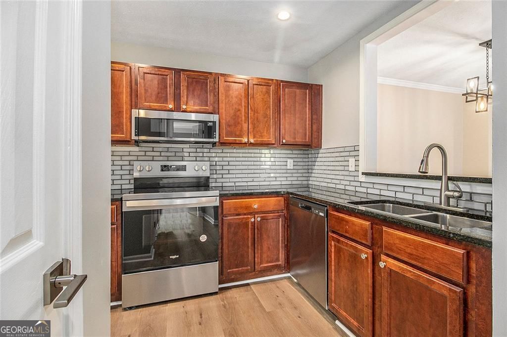 Lenox Villas - Residential