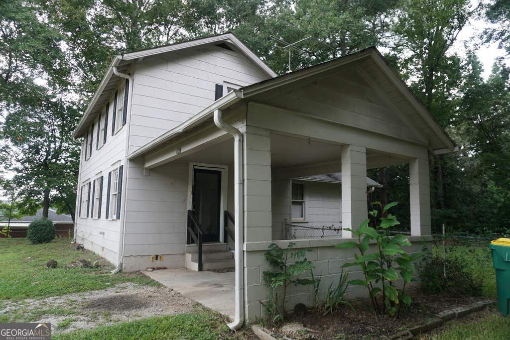 Photo of 766 Pineridge Drive, Forest Park, GA 30297 (MLS # 10832126)