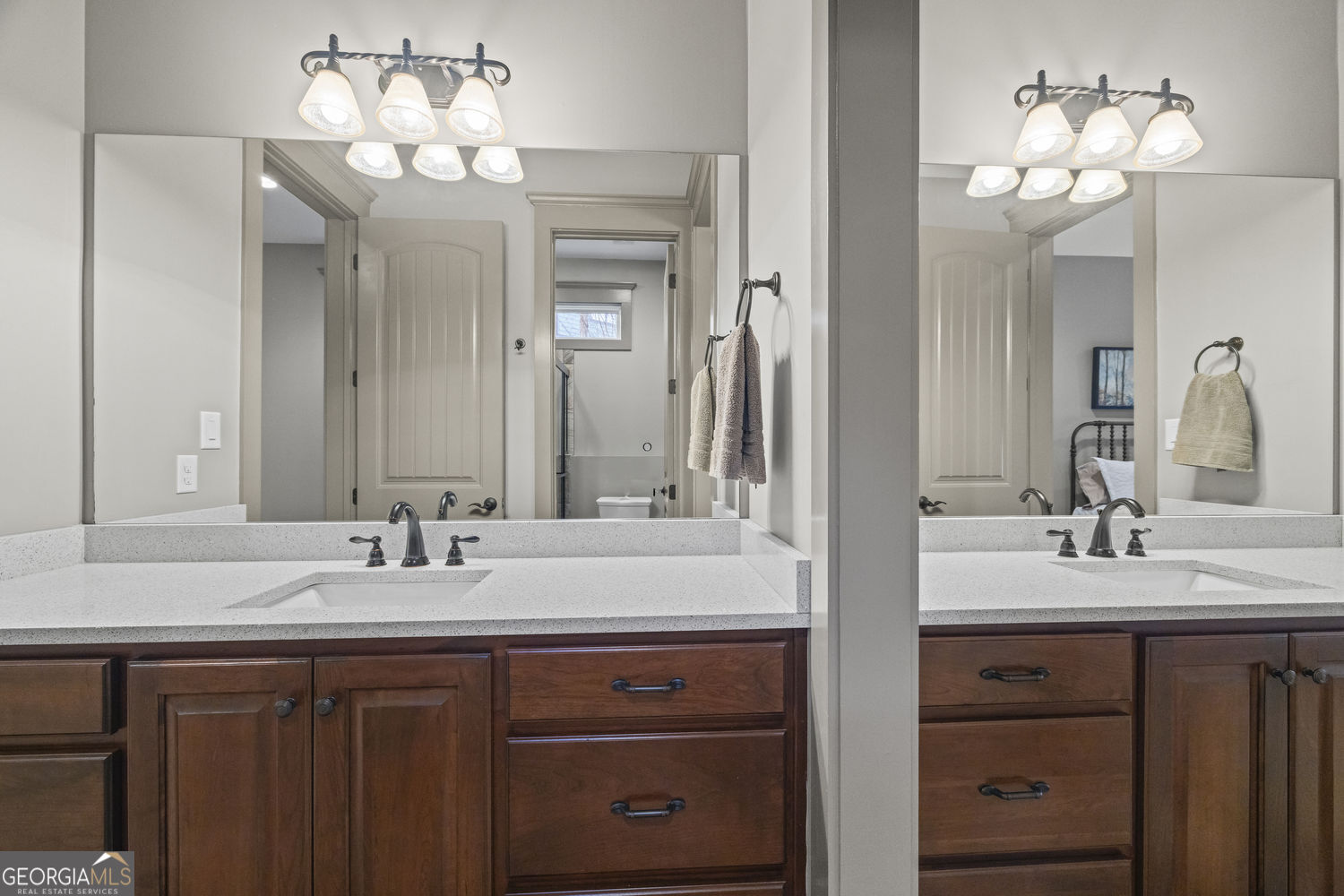 Toccoa, Georgia 30577, United States, 5 Bedrooms Bedrooms, ,4 BathroomsBathrooms,Residential,Active,254769