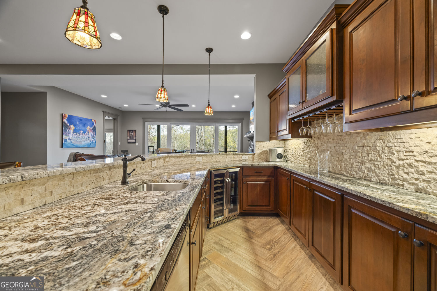 Toccoa, Georgia 30577, United States, 5 Bedrooms Bedrooms, ,4 BathroomsBathrooms,Residential,Active,254769