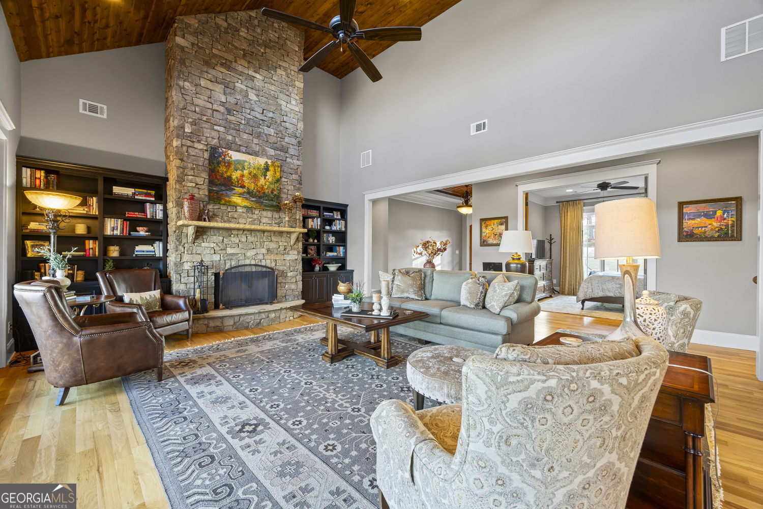 Toccoa, Georgia 30577, United States, 5 Bedrooms Bedrooms, ,4 BathroomsBathrooms,Residential,Active,254769