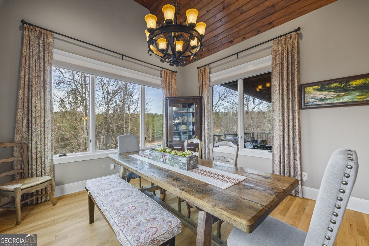 Toccoa, Georgia 30577, United States, 5 Bedrooms Bedrooms, ,4 BathroomsBathrooms,Residential,Active,254769