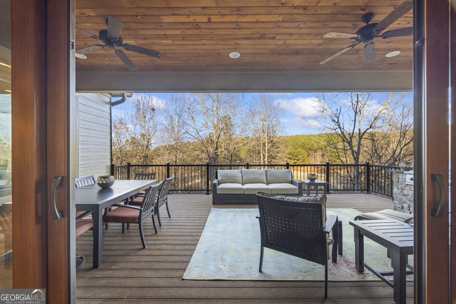 Toccoa, Georgia 30577, United States, 5 Bedrooms Bedrooms, ,4 BathroomsBathrooms,Residential,Active,254769