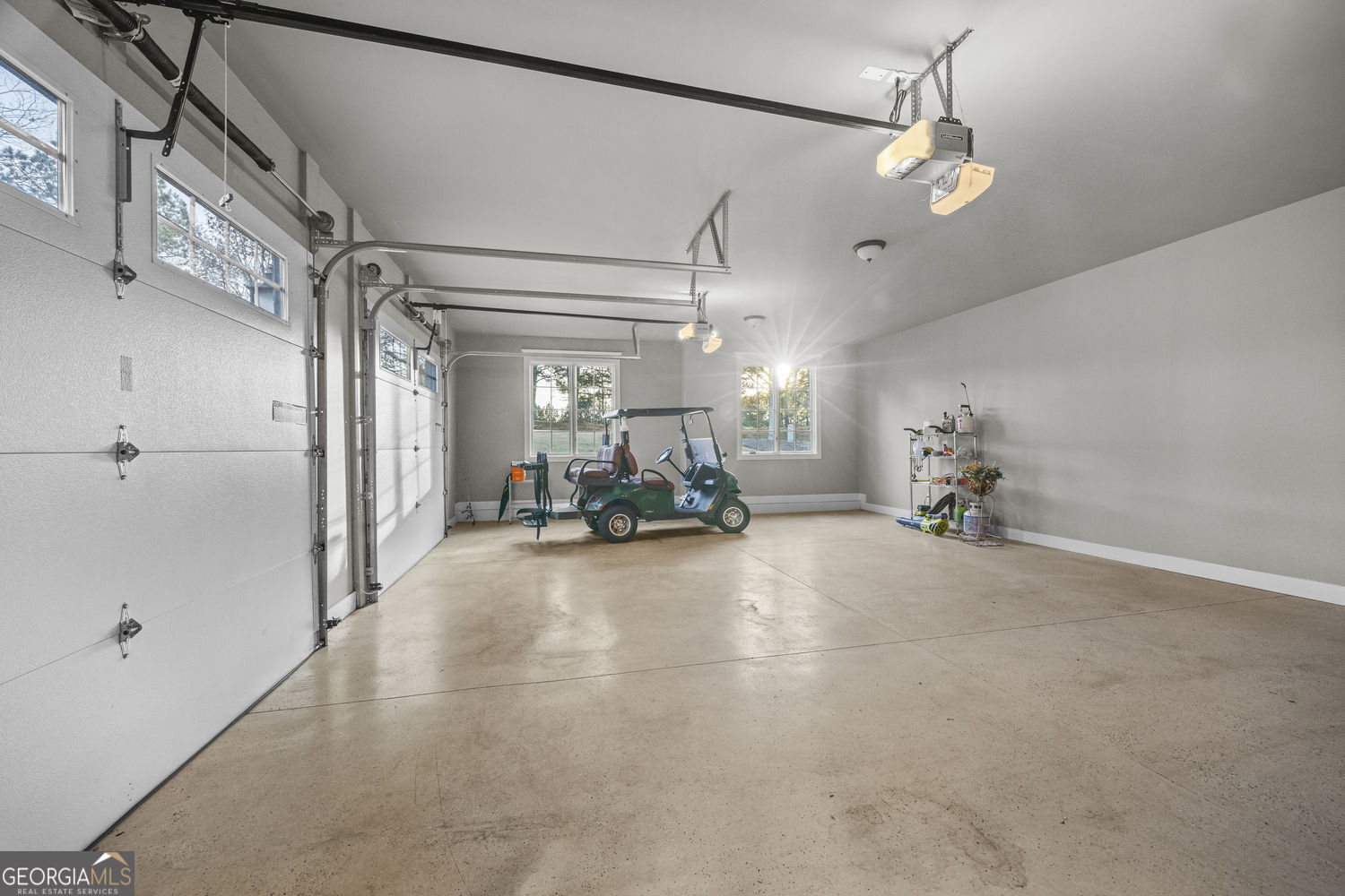 Toccoa, Georgia 30577, United States, 5 Bedrooms Bedrooms, ,4 BathroomsBathrooms,Residential,Active,254769