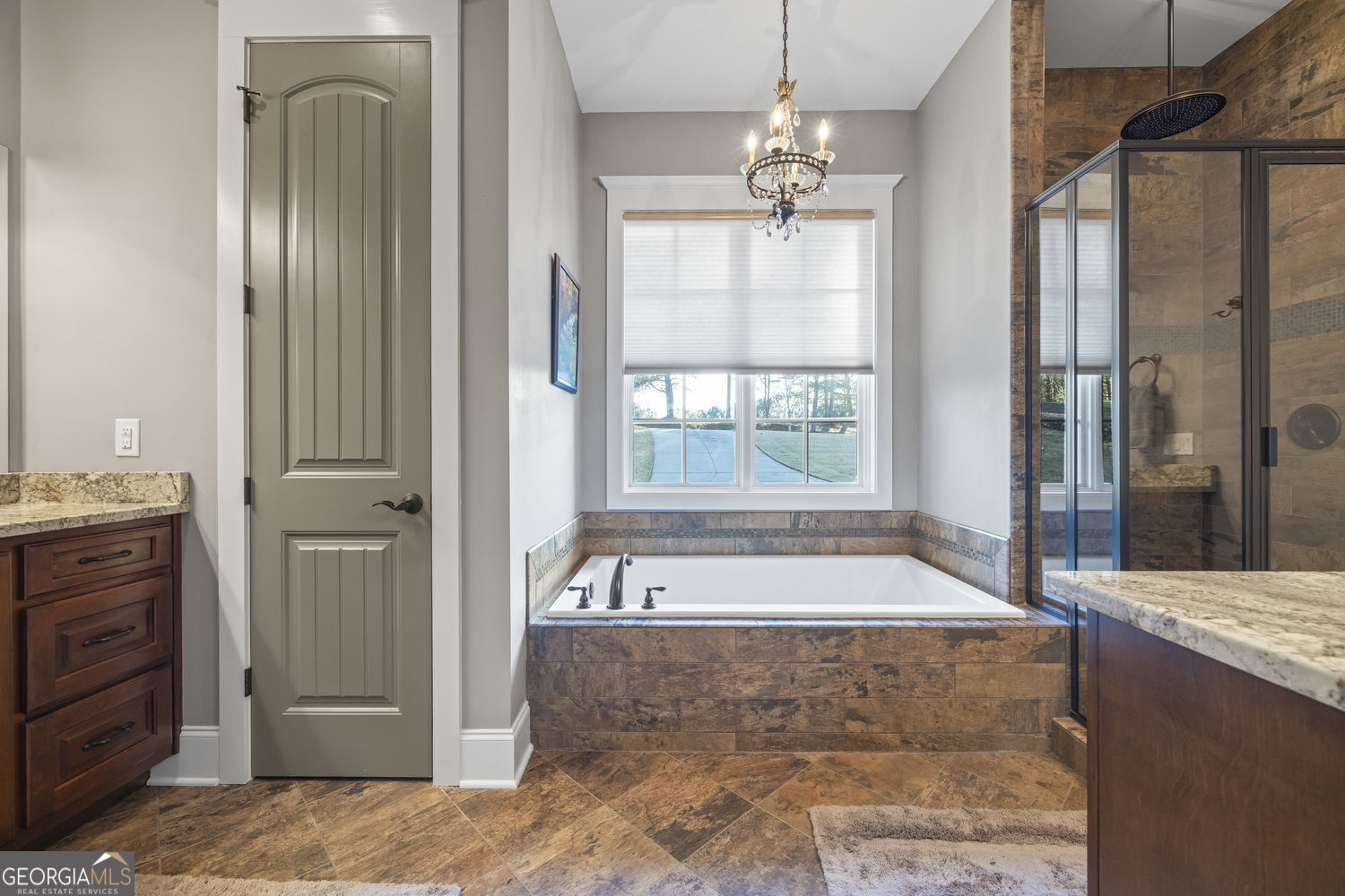 Toccoa, Georgia 30577, United States, 5 Bedrooms Bedrooms, ,4 BathroomsBathrooms,Residential,Active,254769