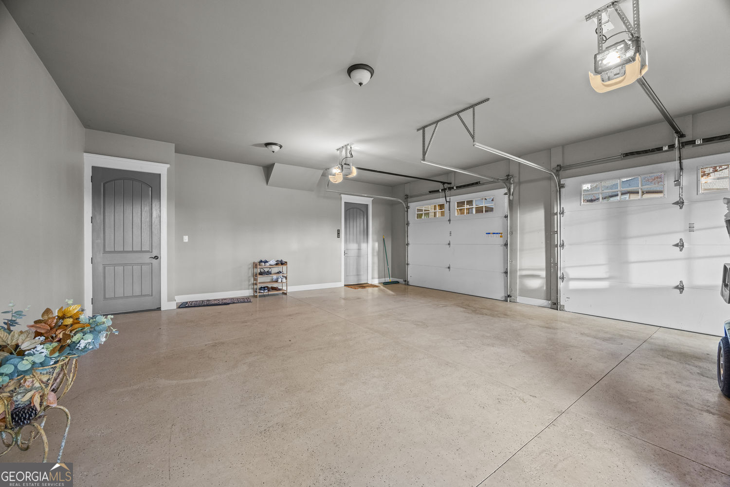 Toccoa, Georgia 30577, United States, 5 Bedrooms Bedrooms, ,4 BathroomsBathrooms,Residential,Active,254769