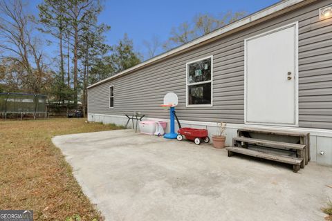 A home in Folkston