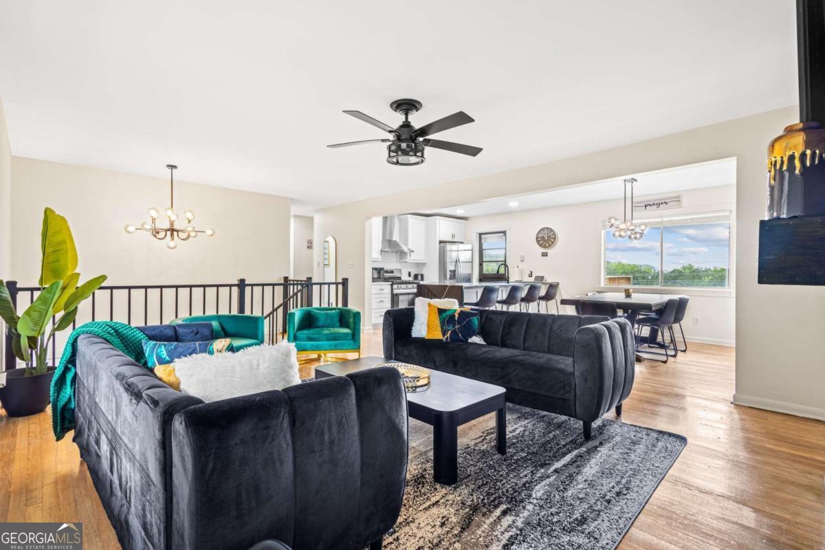 1063 Pine Mountain DR