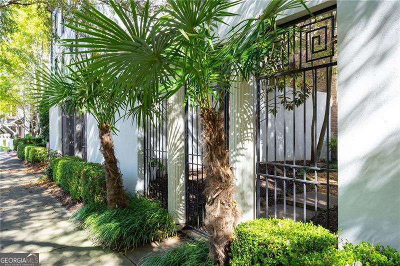 Woodstock Downtown - Residential