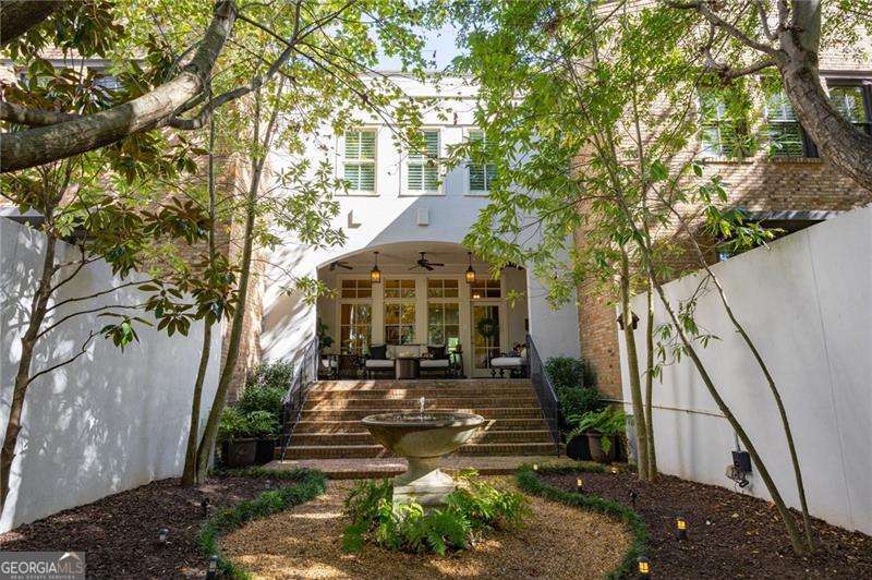 Woodstock Downtown - Residential