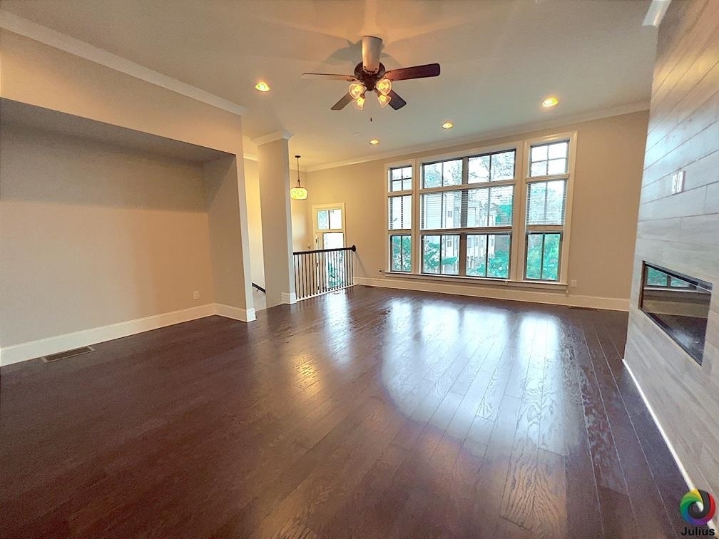 4254 Spruce Pine ALY