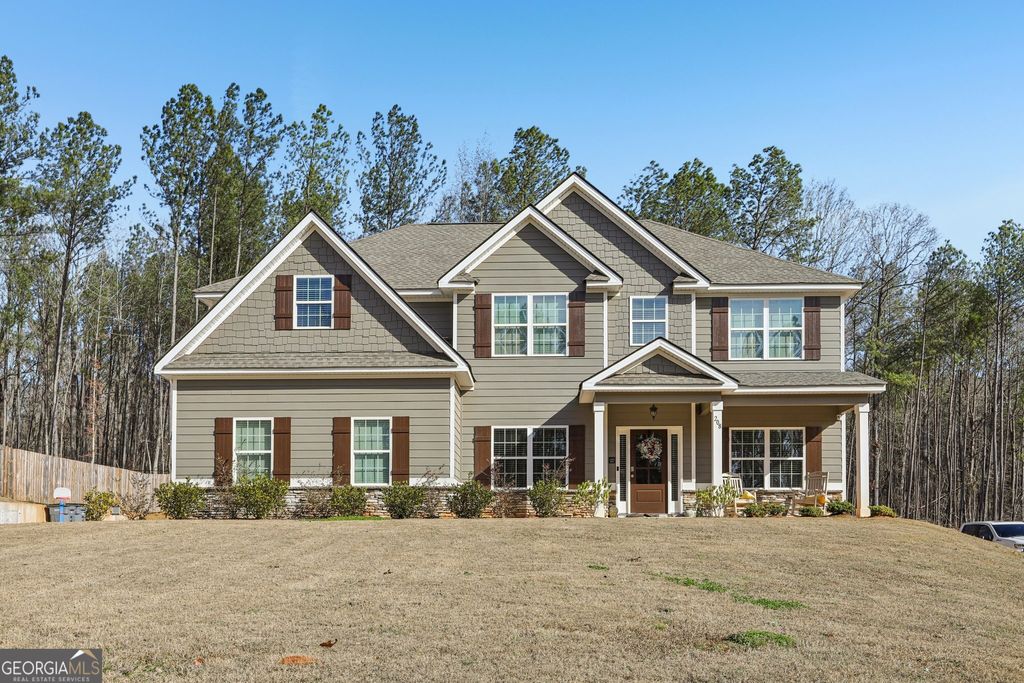 Photo of 208 N Davis Road, Lagrange, GA 30241 (MLS # 10664446)