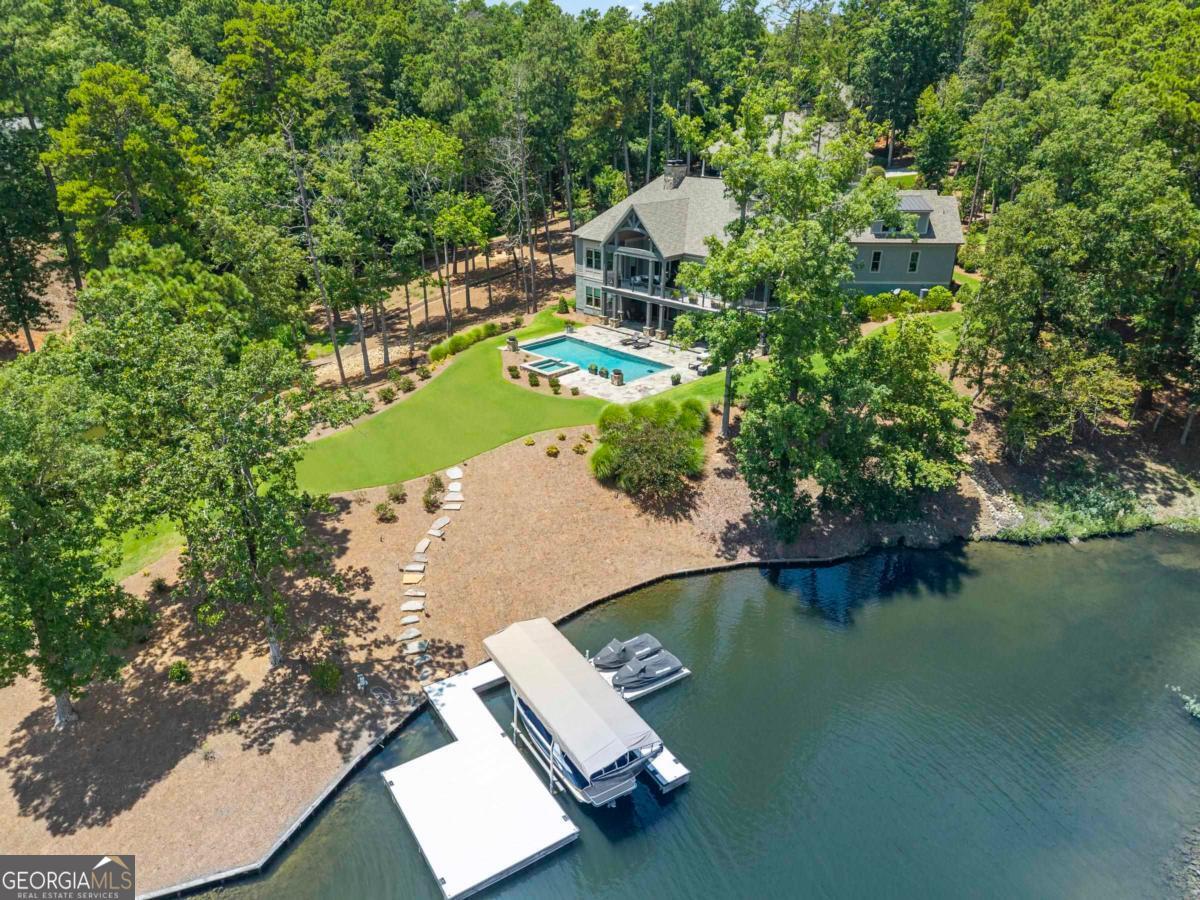 1051 Liberty Bluff LN