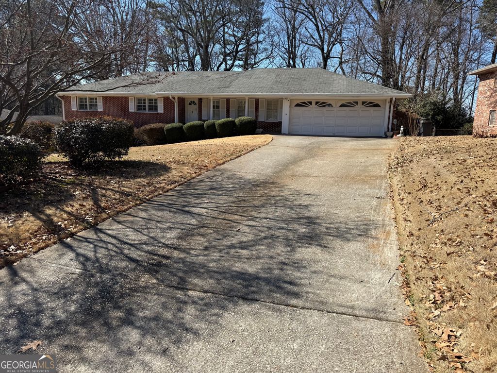 Photo of 2372 Midvale Circle, Tucker, GA 30084 (MLS # 10691986)