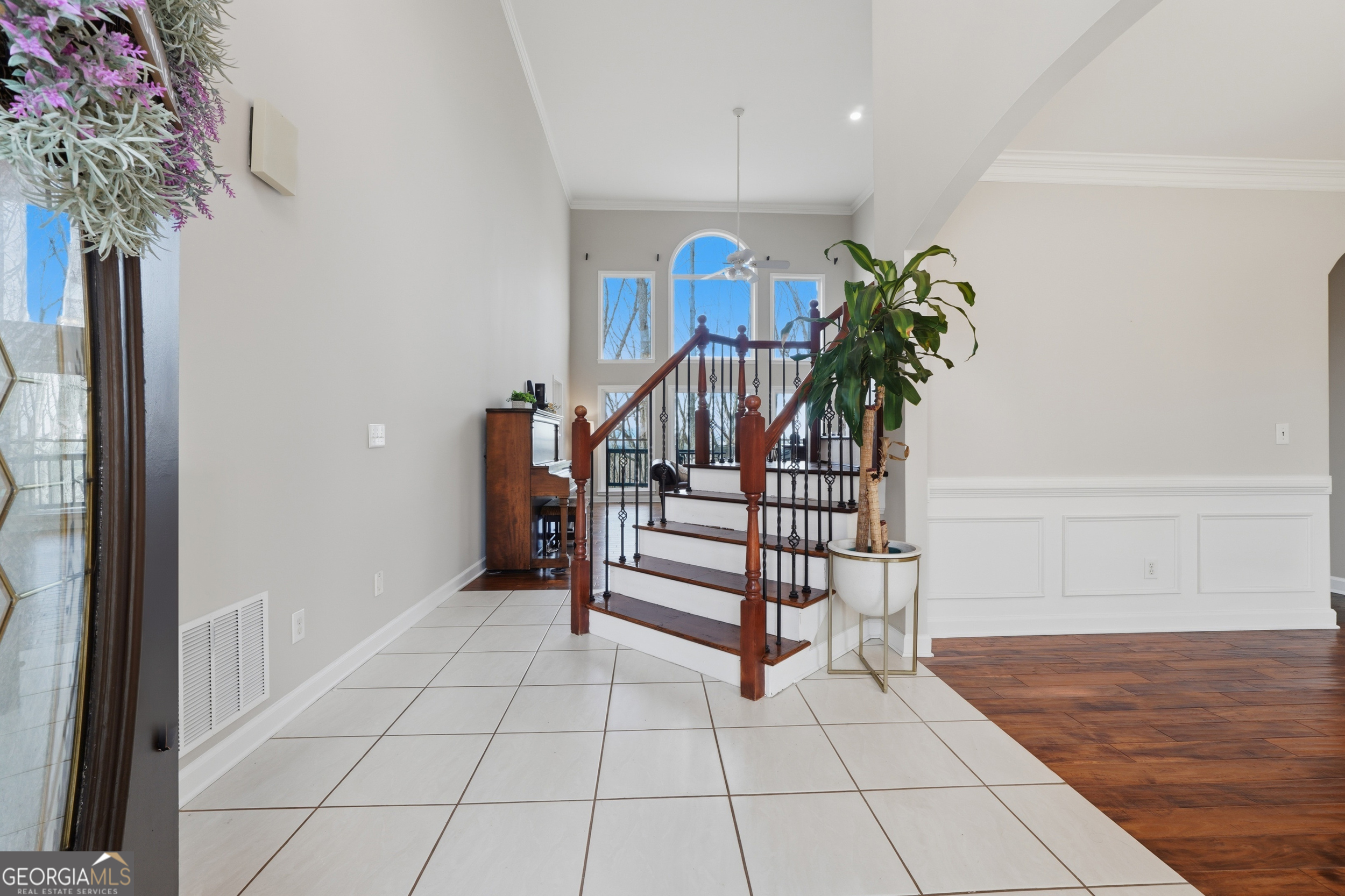 2595 Highland Pointe DR