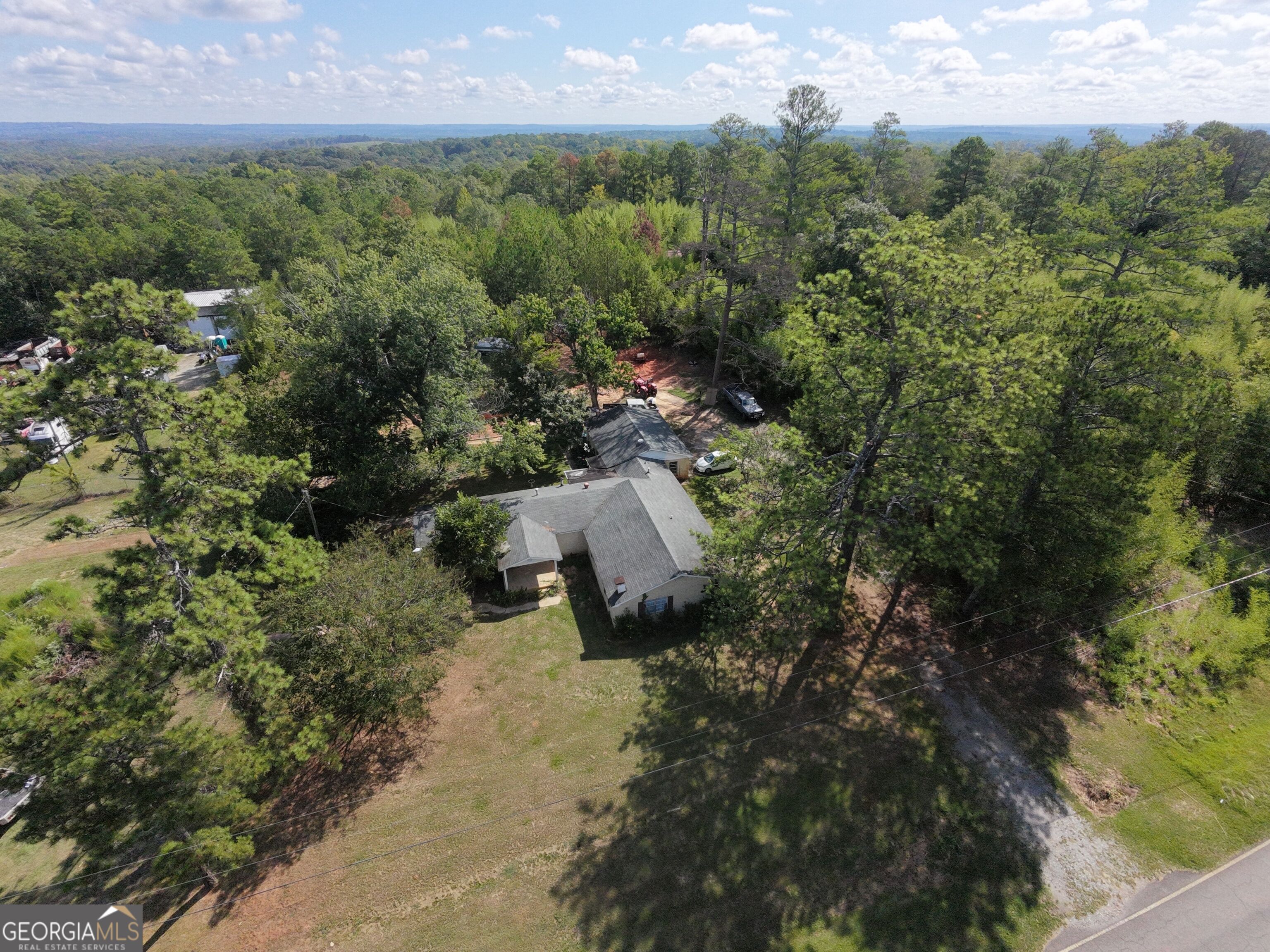 60 Ridge RD