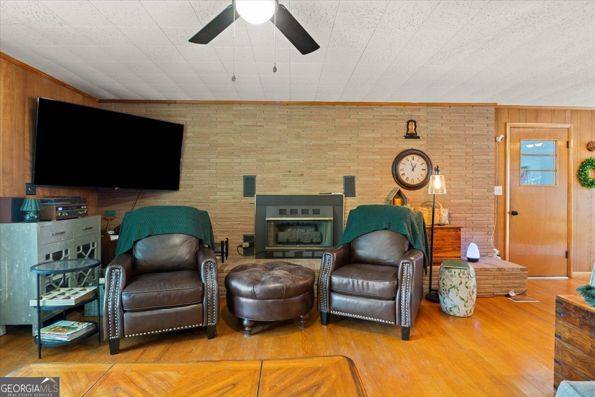 1186 E Reed RD