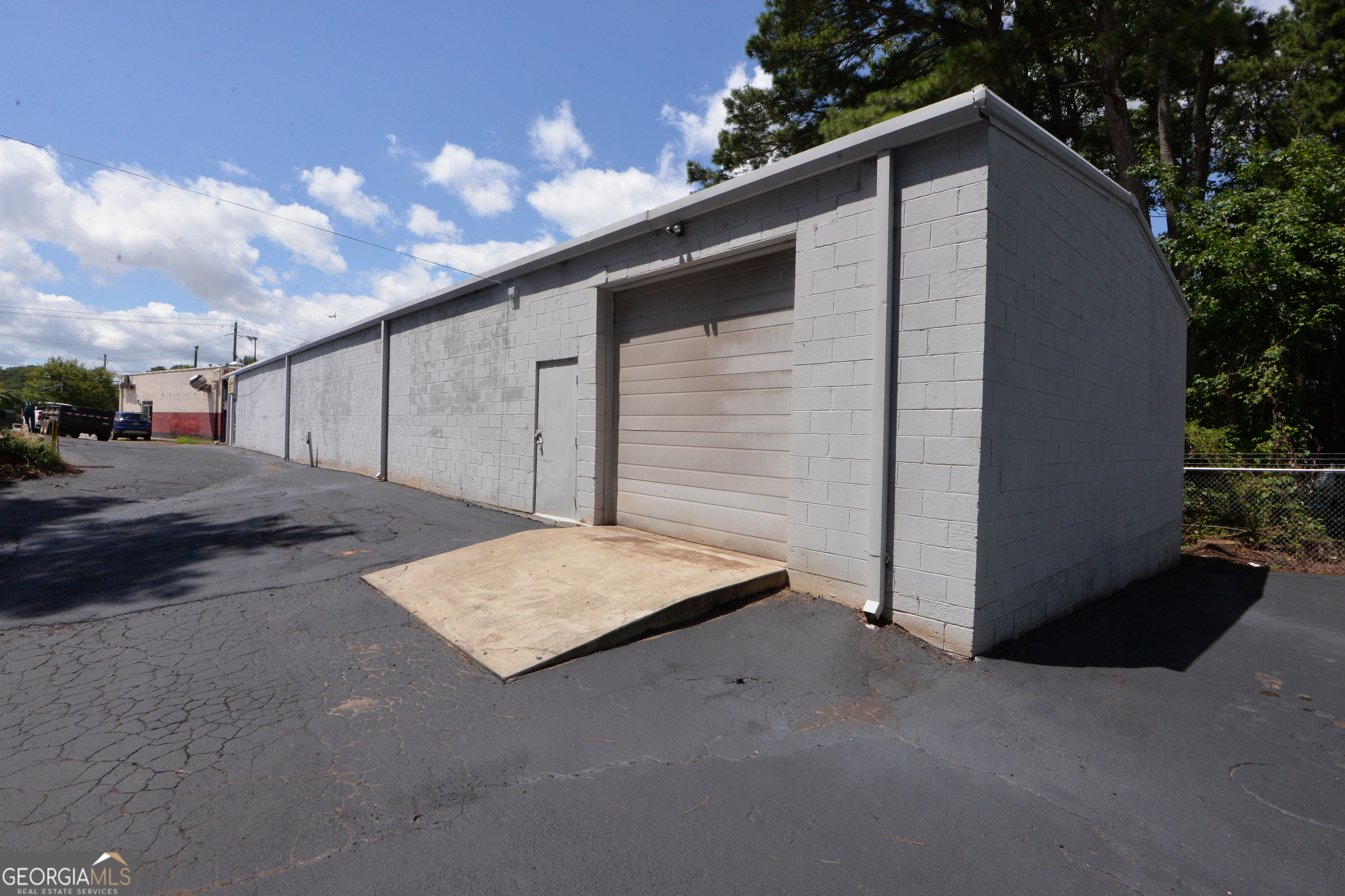4652 Jonesboro RD B