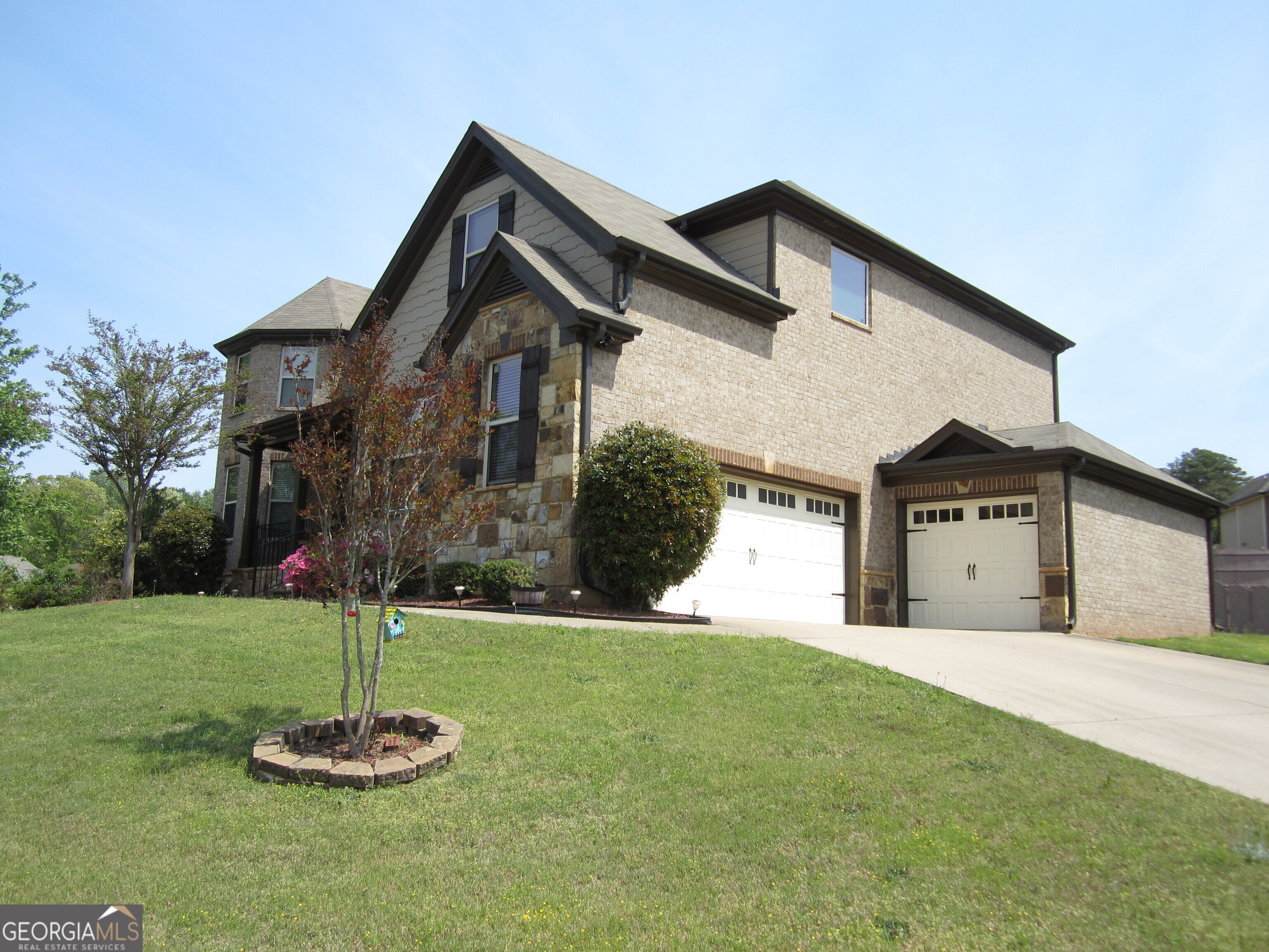 1321 Azalea Brook DR