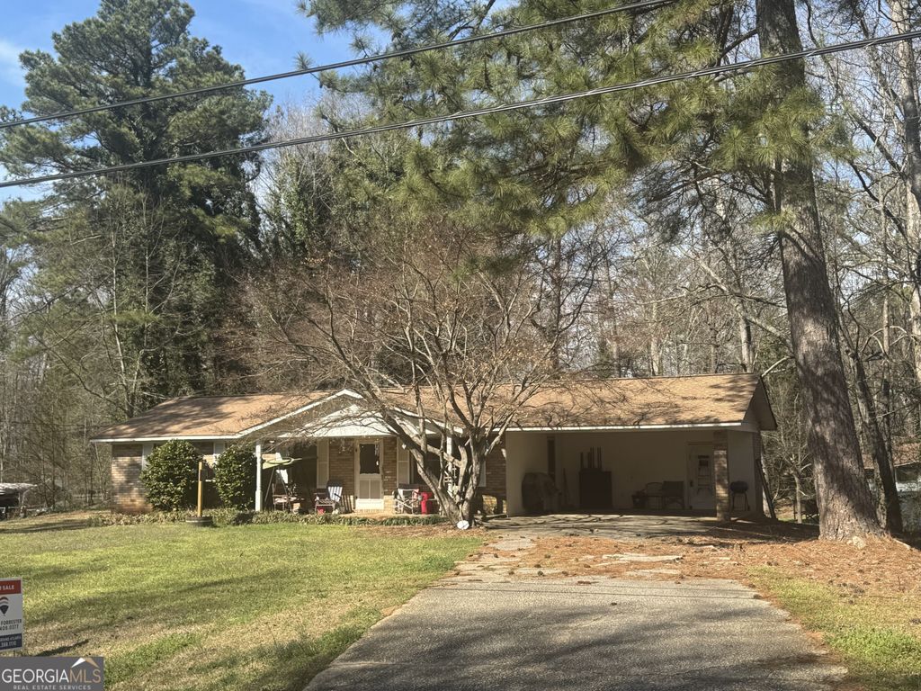 Photo of 75 Sandhill Shady Grove Road, Carrollton, GA 30116 (MLS # 10707151)