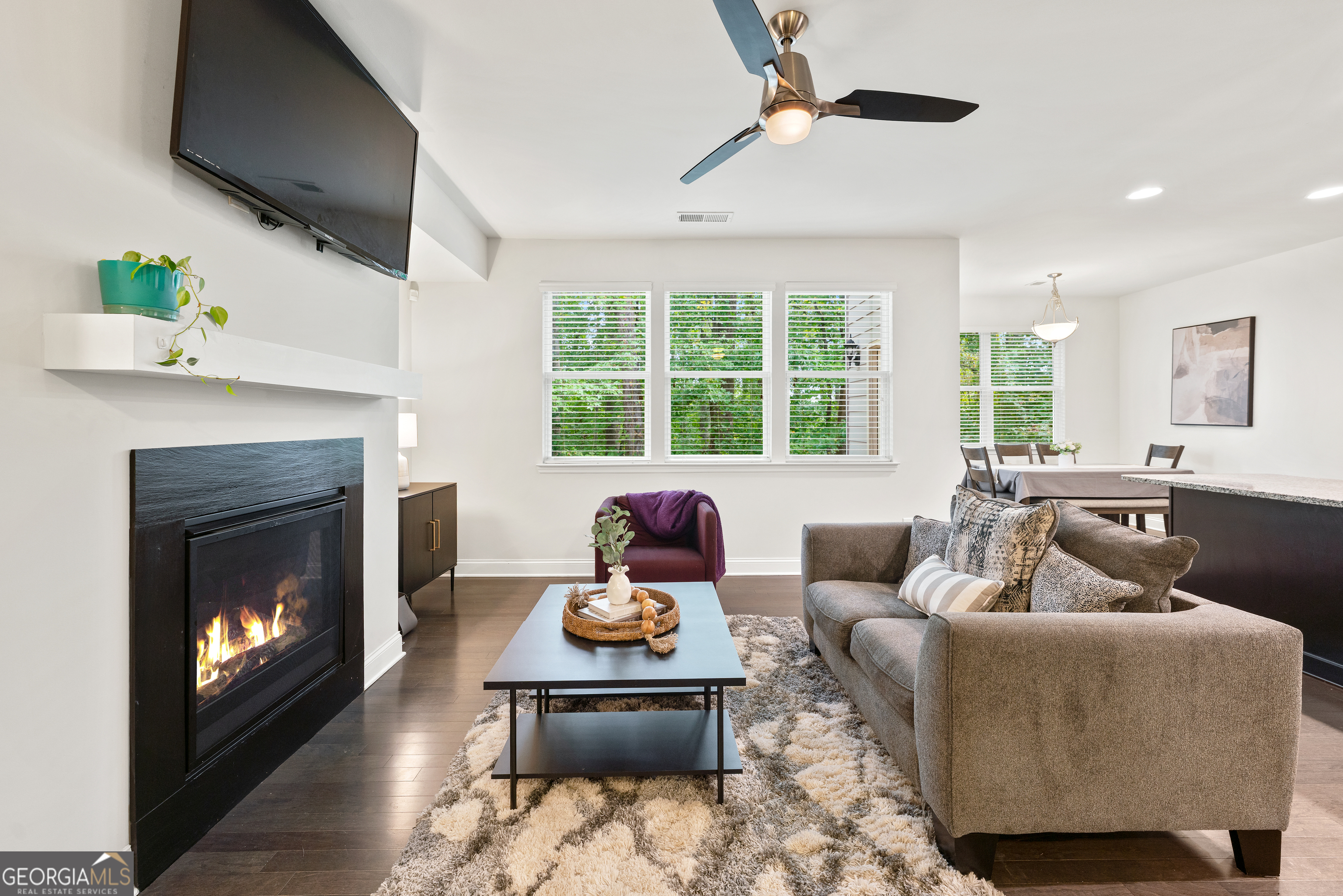 881 Whittington PKWY SW