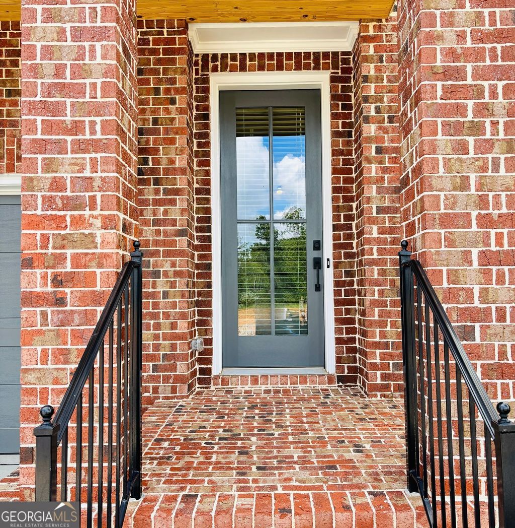 Photo of 657 Summit Hill Way, Cumming, GA 30040 (MLS # 10774929)