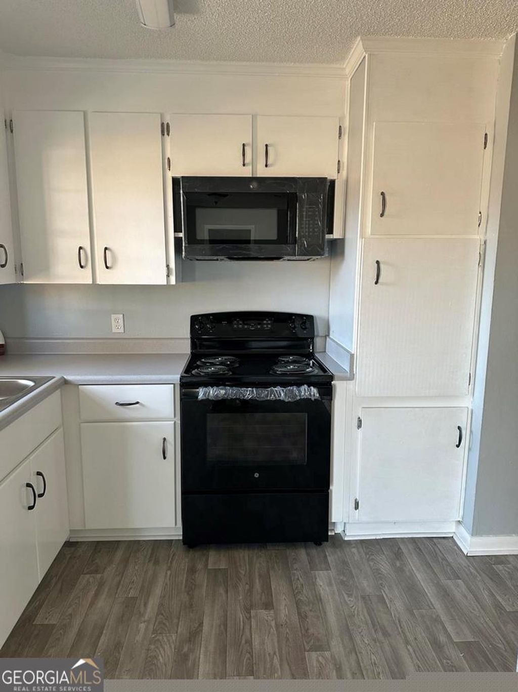 Photo of 1220 Poplar Avenue, Nashville, GA 31639 (MLS # 10629602)
