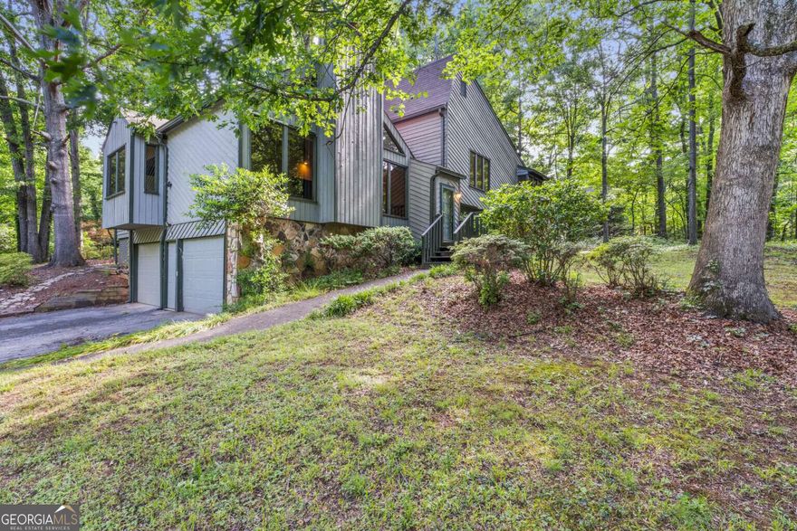 4 bed/3 bath with full basement in Marietta! BRAND NEW ROOF! Basement has an in-law suite with bedroom, bathroom, living room and kitchen! Corner lot with private yard! Large screened porch! Perfect property if you are handy, a first time home buyer, investor, or if you are looking to add your personal touch! Home is in need of TLC and sold as-is. Come see before its too late!