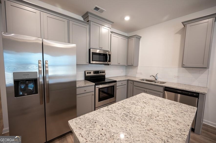 College Park, Georgia 30349, United States, 3 Bedrooms Bedrooms, ,3 BathroomsBathrooms,Residential,Active,86218