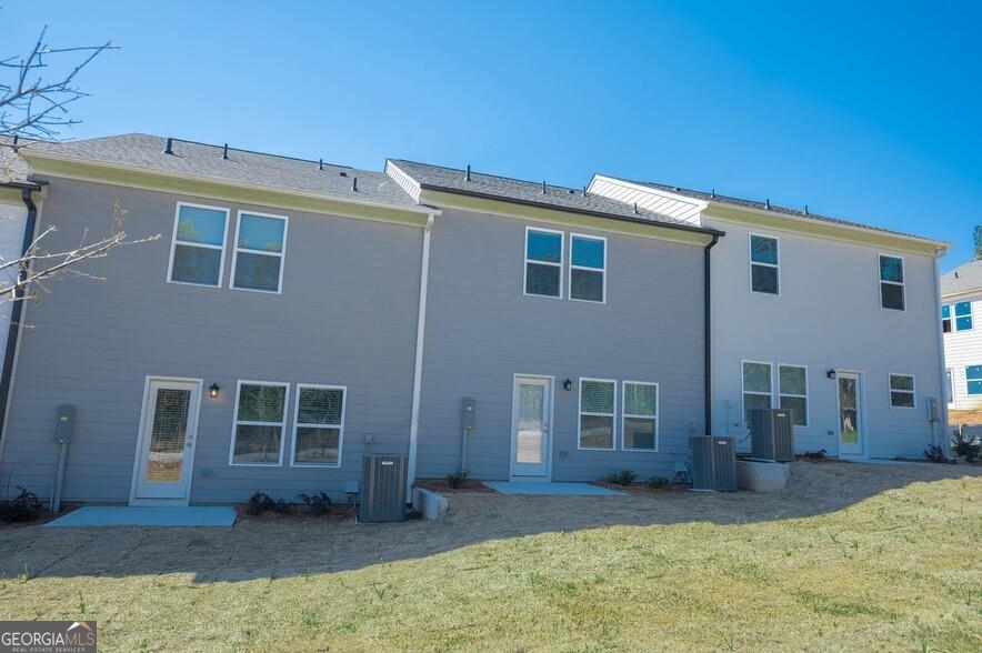 College Park, Georgia 30349, United States, 3 Bedrooms Bedrooms, ,3 BathroomsBathrooms,Residential,Active,86218