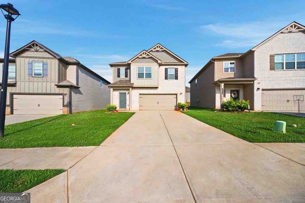 Photo of 11644 STOOVALL Place, Hampton, GA 30228 (MLS # 10794650)