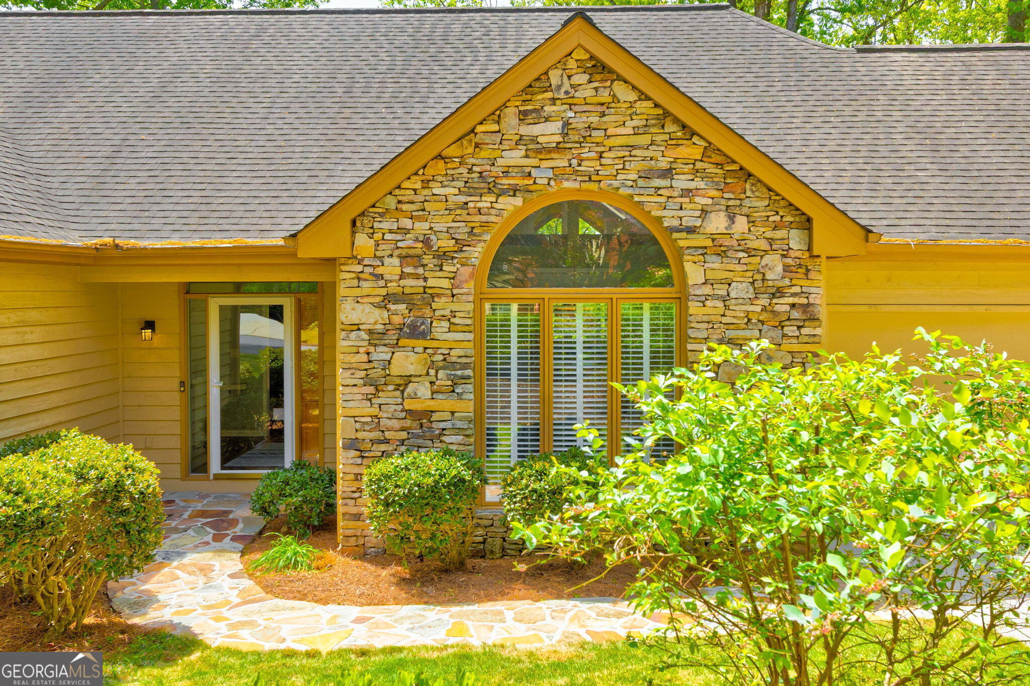 8575 Haven Wood TRL