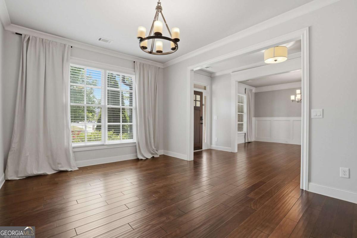 340 Blackwell BND