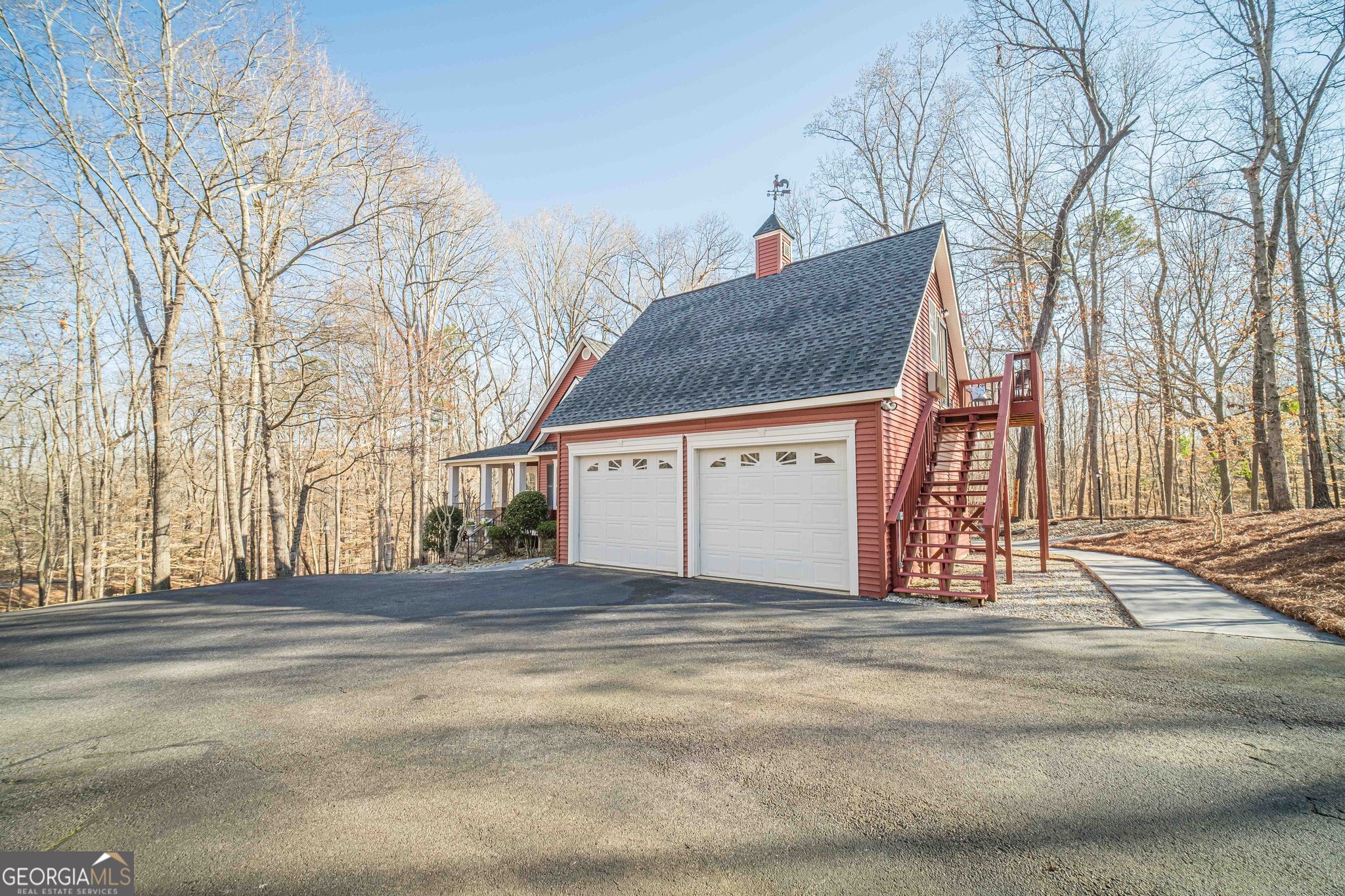 77 Ridge Creek DR