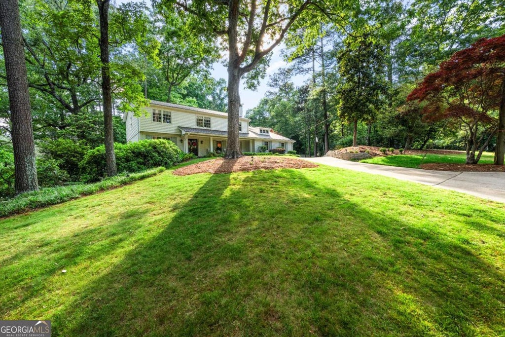 Photo of 7190 Twin Branch Road, Atlanta, GA 30328 (MLS # 10772721)