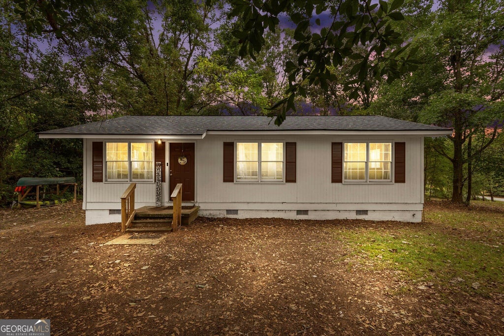 Photo of 11 Dew Place, Forsyth, GA 31029 (MLS # 10872213)