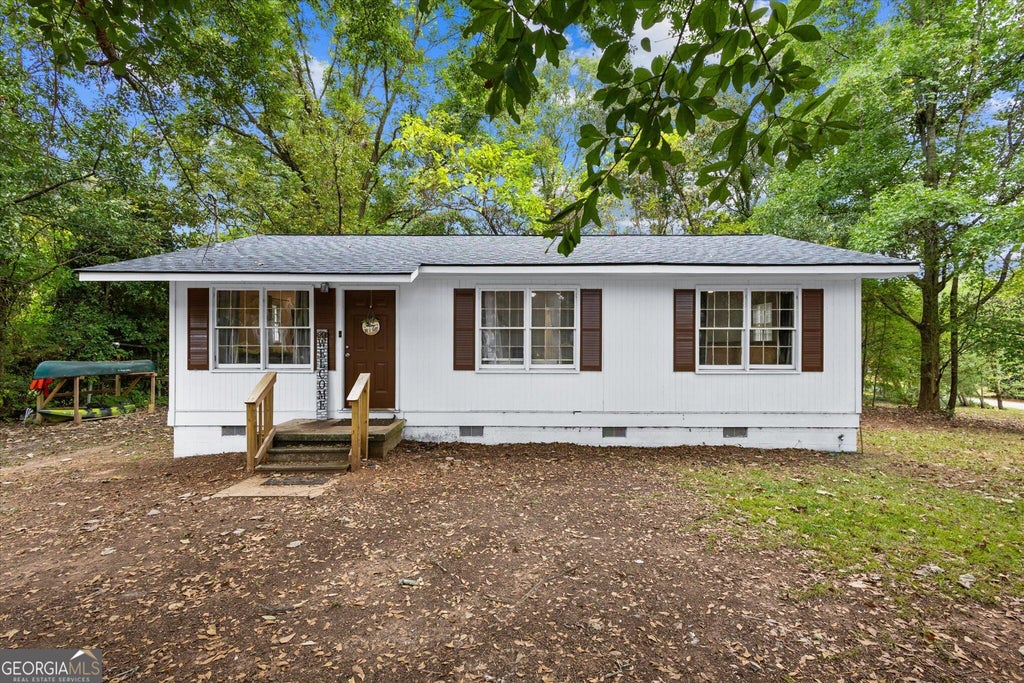 Photo of 11 Dew Place, Forsyth, GA 31029 (MLS # 10872213)