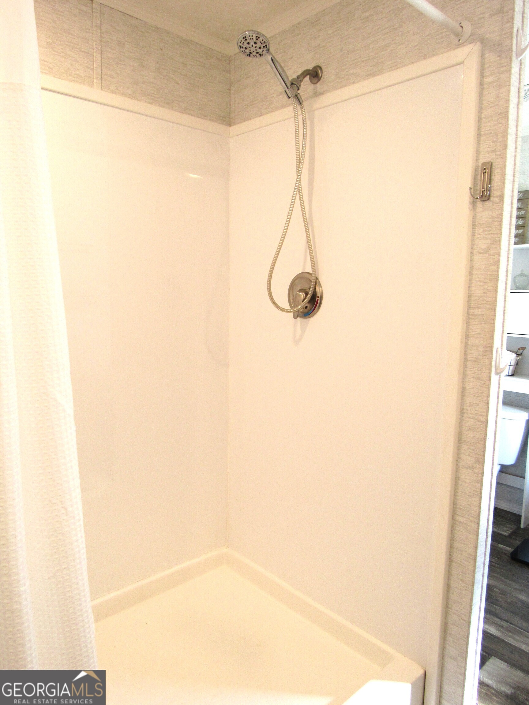 Cleveland, Georgia 30528, United States, 3 Bedrooms Bedrooms, ,2 BathroomsBathrooms,Residential,Active,155671